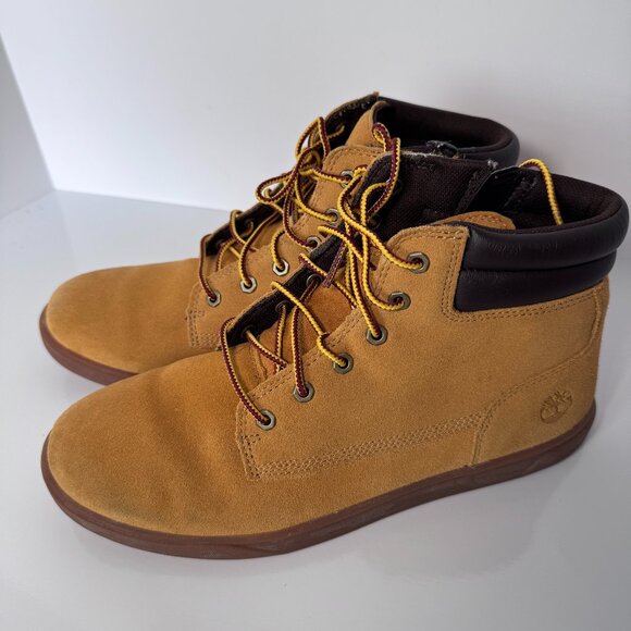 Timberland boots, size boys' 7, look like size women's 7, unisex - Picture 1 of 16
